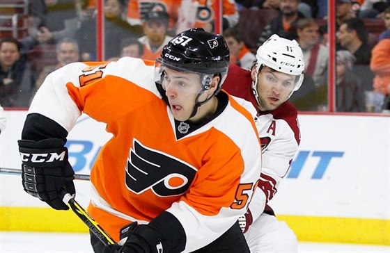 eský hokejista Petr Straka odehrál za Philadelphia Flyers první zápas v NHL.