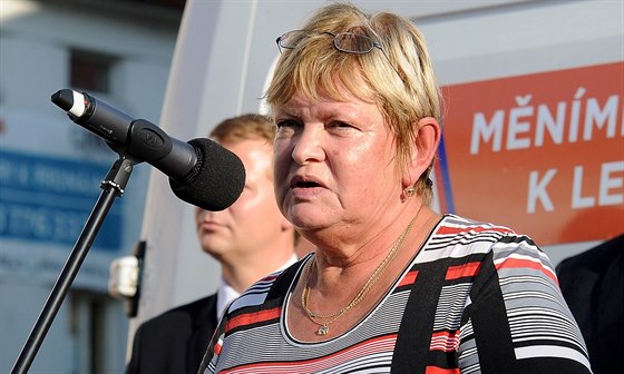 Bývalá senátorka a dlouholetá primátorka Frýdku-Místku na pedvolebním mítinku na podzim roku 2014. 