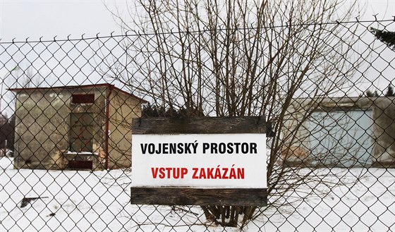 Areál muniního skladu v Kvtné, kam zamíí nevybuchlá munice z Vrbtic.