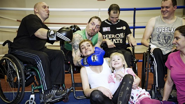 Pro trenra je box vozk mnohem nronj ne ten klasick. Kad boxer m toti jin postien, s kadm se mus pracovat trochu jinak. "Muste vdt, co si s nimi mete dovolit a co ne," vysvtluje trenrka Terezie Krejbychov.