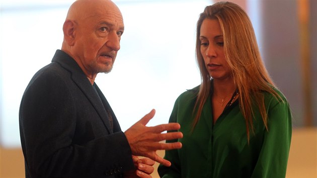 Mezi hosty je i znm britsk herec Ben Kingsley. (26. ledna 2015).