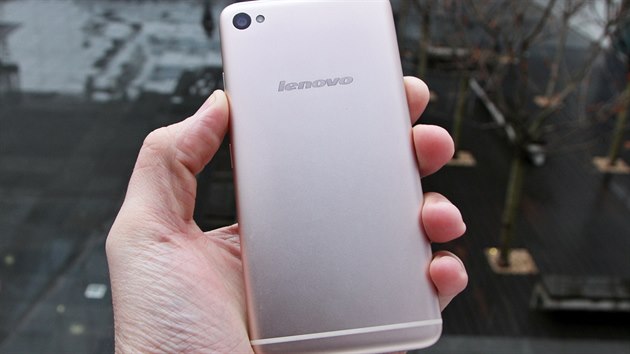 Lenovo S90