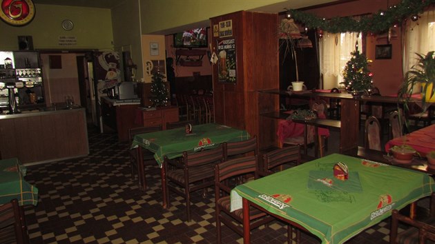 Stelnice v Broumov do konce roku 2014. Njemce z restaurace skonil po vnonch svtcch kvli vpovdi z mstskch prostor.