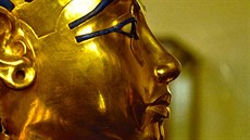 Jedna z nejslavnějších relikvií starověkého Egypta, maska faraona Tutanchamona,... Jedna z nejslavnějších relikvií starověkého Egypta, maska faraona Tutanchamona,...