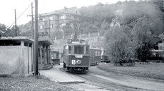 RADLICE. Konečná linky číslo 18 v Radlicích v roce 1971. Osmnáctka sem jezdila... RADLICE. Konečná linky číslo 18 v Radlicích v roce 1971. Osmnáctka sem jezdila...
