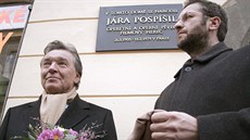 V lednu roku 2005 přijel pamětní desku Járovi Pospíšilovi na jeho rodný dům... V lednu roku 2005 přijel pamětní desku Járovi Pospíšilovi na jeho rodný dům...