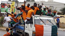Fanouci z Pobeí slonoviny na fotbalovém mistrovstgí Afriky.