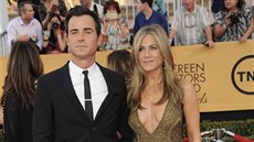 Justin Theroux a Jennifer Anistonová (Los Angeles, 25. ledna 2015)