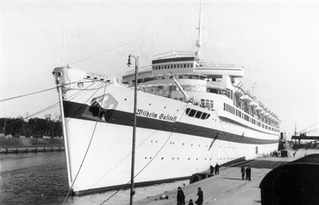 Lazaretní lo Wilhelm Gustloff. 