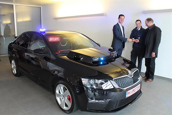 erná Octavia RS se systémem ANPR bude pomáhat belgické policii odhalovat...