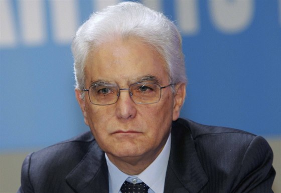 Nový italský prezident Sergio Mattarella na snímku z roku 2007.