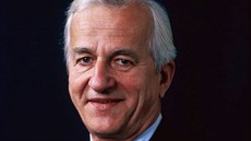 Bývalý německý prezident Richard von Weizsäcker v roce 1990. Bývalý německý prezident Richard von Weizsäcker v roce 1990.