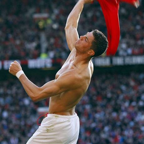 Cristiano Ronaldo z Manchestru United se raduje z gólu. - Manchester United -...