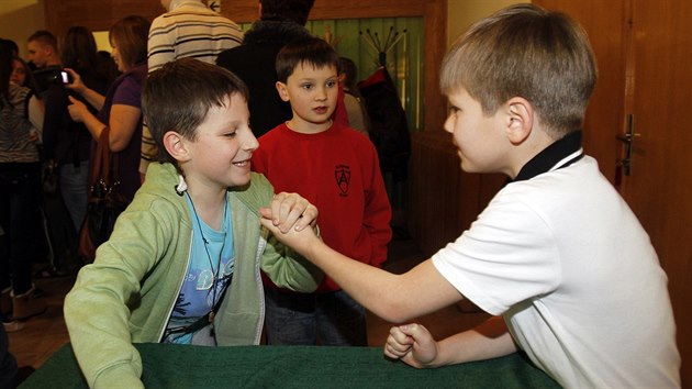 Ministr zahrani Lubomr Zaorlek pivtal kolky z Ukrajiny. (2. 2. 2015)