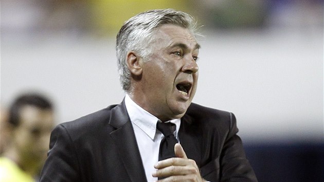 Kou Realu Madrid Carlo Ancelotti udv pokyny svm svencm bhem zpasu s Levante.