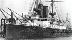 Britská bitevní loď Formidable, na které zahynul pes. Britská bitevní loď Formidable, na které zahynul pes.