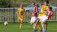 Lukáš Stýblo (na snímku zcela vlevo) v dresu pražské Dukly. Lukáš Stýblo (na snímku zcela vlevo) v dresu pražské Dukly.