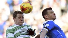 Kris Commons (vlevo) z Celtiku a Lee McCulloch z Rangers v pohárovém derby dvou... Kris Commons (vlevo) z Celtiku a Lee McCulloch z Rangers v pohárovém derby dvou...