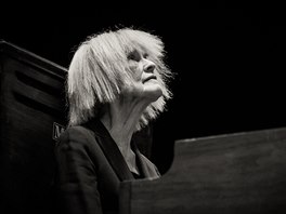 Stefano Galli (Itálie): Carla Bley (z finále soute Jazz World Photo)