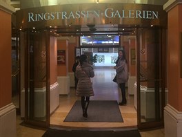 S kamardkami nevynechejte obchodn dm Ringstrassen Galerien s velkm...