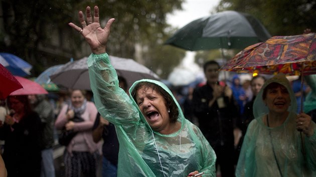 V Buenos Aires protestovaly statisce lid za dn vyeten smrti prokurtora Alberta Nismana (19. nora 2015)