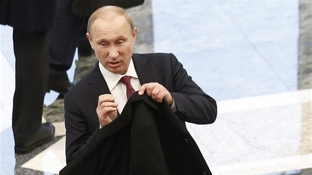 Rusk prezident Putin opout Palc nezvislosti v Minsku, kde jednal o Ukrajin (12. nora 2015).