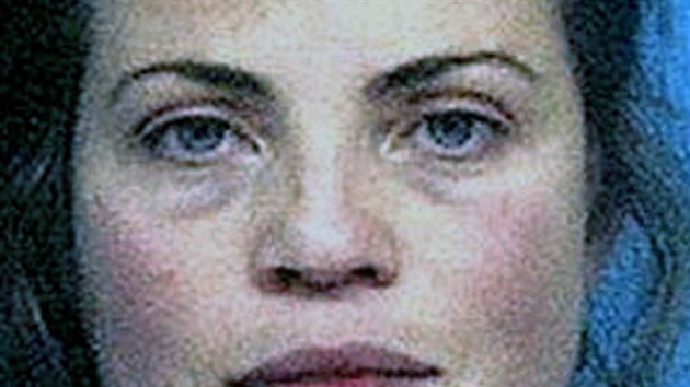 Yasmine Bleethov na policejnm snmku z roku 2001, kdy byla zadrena za zen pod vlivem drog.