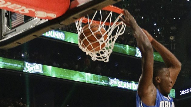 Victor Oladipo se v exhibici NBA prosadil svmi smeemi do finle, nestail jen na Zacha LaVina.