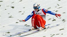 NÁROČNÝ DOPAD. Takhle přistál Anders Fannemel při světovém rekordu. NÁROČNÝ DOPAD. Takhle přistál Anders Fannemel při světovém rekordu.