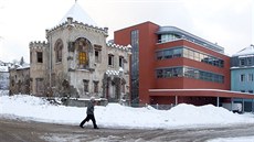 Zámeček je údajně jedinou celistvou stavbou, která zbyla po spolku Schlaraffia. Zámeček je údajně jedinou celistvou stavbou, která zbyla po spolku Schlaraffia.