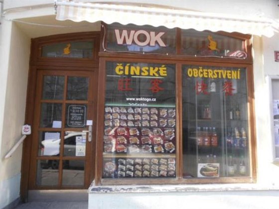 ínské bistro Wok v centru Karlových Var.