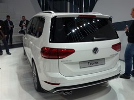 Nov Volkwagen Touran