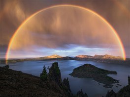 Profesionální americký fotograf Mark Metternich odjel do Oregonu, aby nafotil...