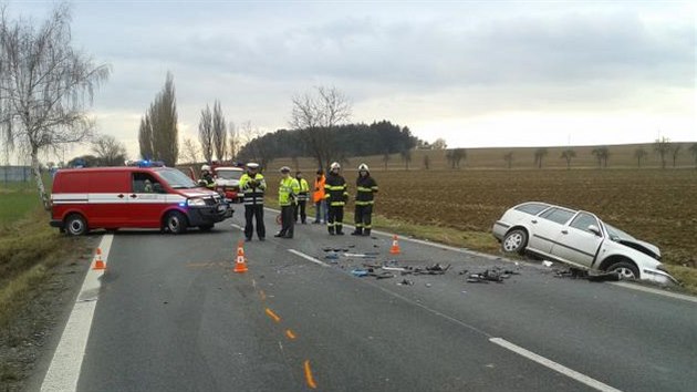 Smrteln nehoda na silnici I/11 na Krlovhradecku (26.2.2015).