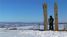 Milovníci pohybu mohou vyuít sjezdaské i lyaské trasy na Dolní Morav, pop. zamíit na atraktivní doprovodné akce. 