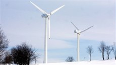 Také na Osoblažsku bude postupně přibývat větrných elektráren. Také na Osoblažsku bude postupně přibývat větrných elektráren.