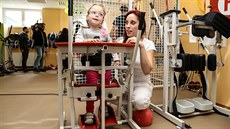 Pětiletá Eliška se narodila předčasně. Dětská mozková obrna zpomalila její... Pětiletá Eliška se narodila předčasně. Dětská mozková obrna zpomalila její...