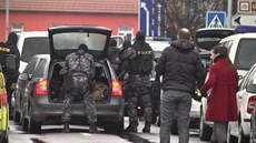 Policisté v restauraci v Uherském Brod nasadili zásahovou jednotku.