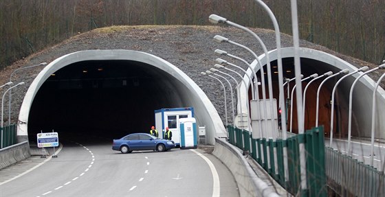 Pisárecký tunel u slouí, na dobudování dalích úsek Velkého mstského okruhu se vak v Brn stále eká. A dlouho jet ekat bude.