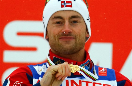 Petter Northug se me pochlubit dalím zlatem z mistrovstí svta. Ve Falunu ji...