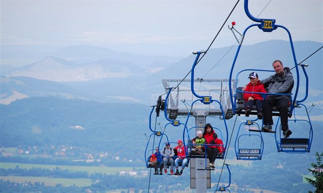 Lanovka z Ráztoky na Pustevny patí k naprostým beskydským samozejmostem. Pi...