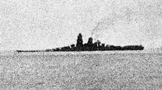 Japonská válečná loď Musaši na snímku z října 1944. Japonská válečná loď Musaši na snímku z října 1944.