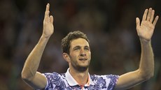 Britský tenista James Ward zaskočil amerického favorita Johna Isnera. Britský tenista James Ward zaskočil amerického favorita Johna Isnera.