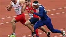 Zdeněk Stromšík (uprostřed) skončil pátý v rozběhu na 60 metrů, čas 6,74 na... Zdeněk Stromšík (uprostřed) skončil pátý v rozběhu na 60 metrů, čas 6,74 na...
