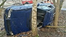 Nehodu nedaleko Kralup nad Vltavou nepeil idi osobního auta (6.3.2015)