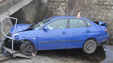 Nehoda seatu u Bzence na Hodonínsku (1. bezna 2015).