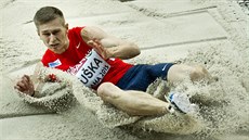 SKOK DO FINÁLE. Dálkař Radek Juška postoupil díky skoku o délce 779 centimetrů... SKOK DO FINÁLE. Dálkař Radek Juška postoupil díky skoku o délce 779 centimetrů...