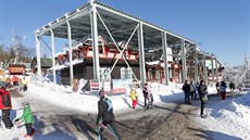Rok po požáru začal vznikat projekt na obnovu slavného Libušína. Rok po požáru začal vznikat projekt na obnovu slavného Libušína.