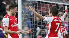 Tomá Rosický (7) z Arsenalu se raduje ze svého gólu proti Evertonu.