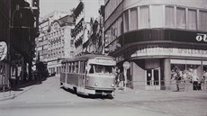 Tento pohled už dnes lidé v Liberci neuvidí. Tramvaj Pražskou ulicí k... Tento pohled už dnes lidé v Liberci neuvidí. Tramvaj Pražskou ulicí k...